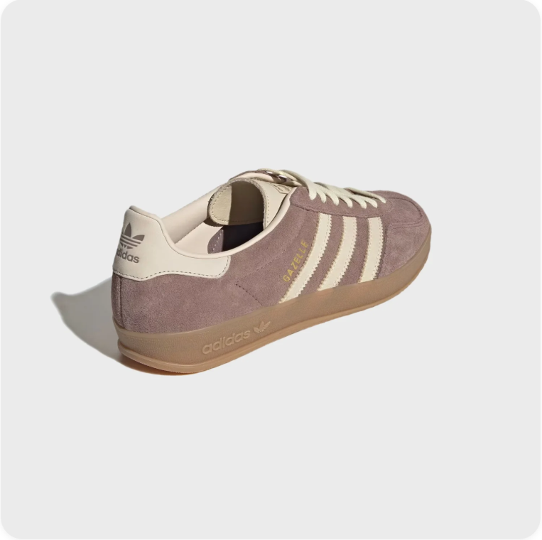 adidas Low-Top Sneakers – Dusty Taupe, Cream & Gum