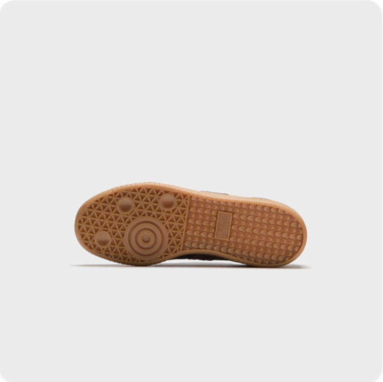 adidas Low-Top Sneakers – Chocolate Brown & Gum