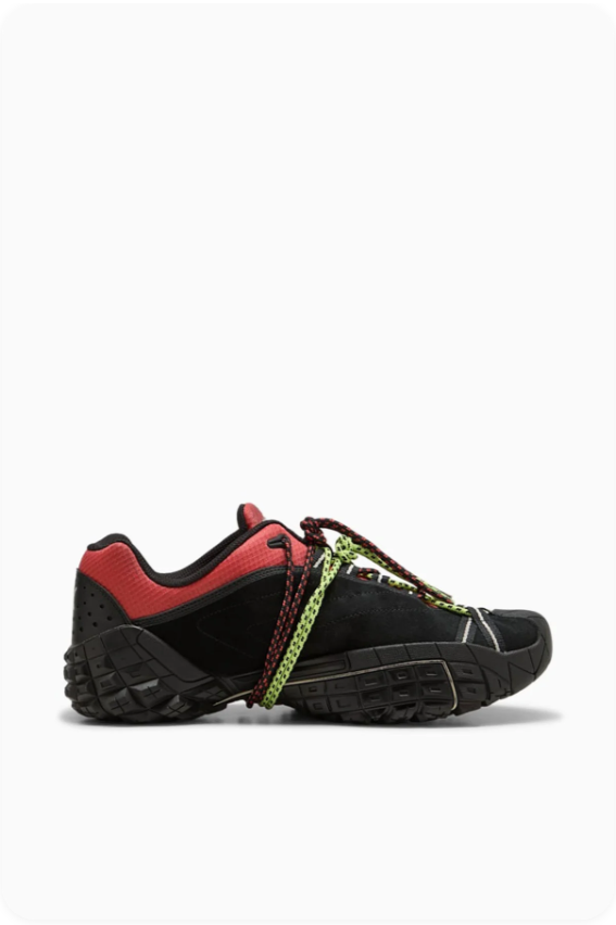 PUMA Trail-Inspired Sneakers – Black & Red with Contrast Cord Laces