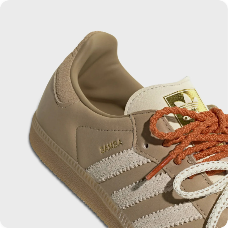adidas Low-Top Sneakers – Sand Beige & Cream with Multicolor Lace Details