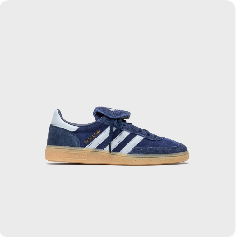 adidas Low-Top Sneakers with Fold-Over Tongue – Navy & White